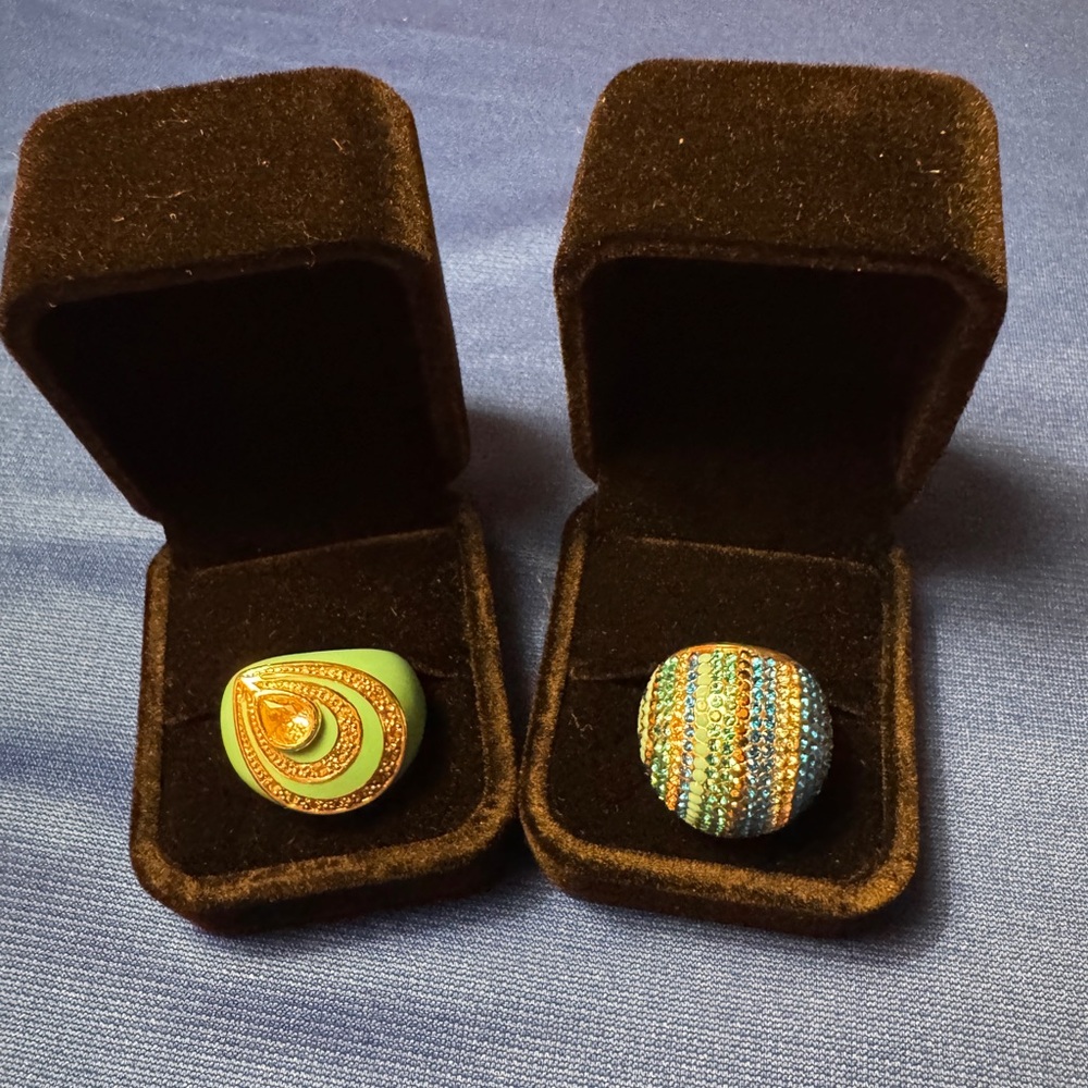 Henri Bendel Gold and Blue Ring turquoise Set